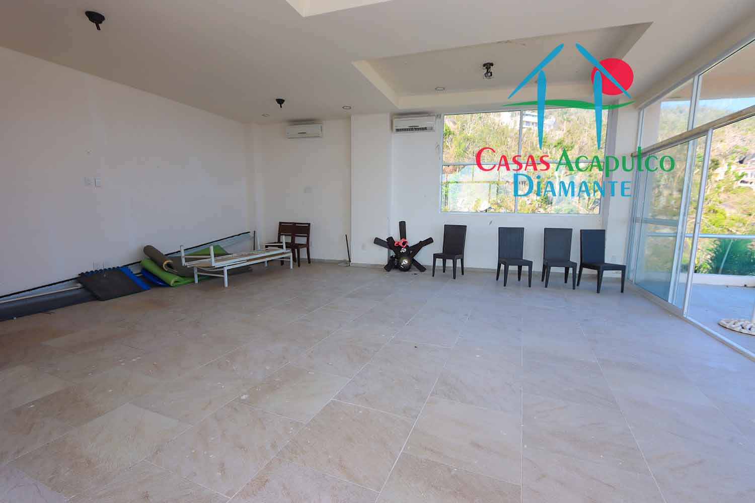 Villa Skyros - Salón de usos múltiples 1